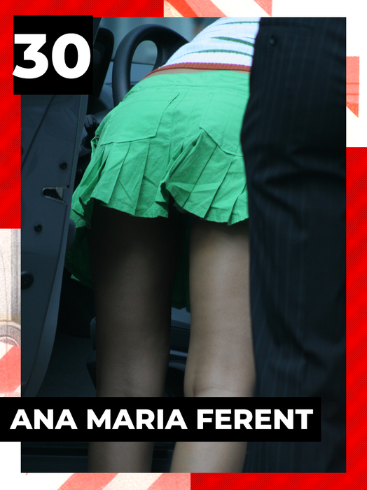 TOP sexy-vedete. Bianca Drăgușanu, Daniela Crudu sau Raluca Bambi s-au aplecat pe bancheta din spate și…: Mamăăă, ce priveliște!