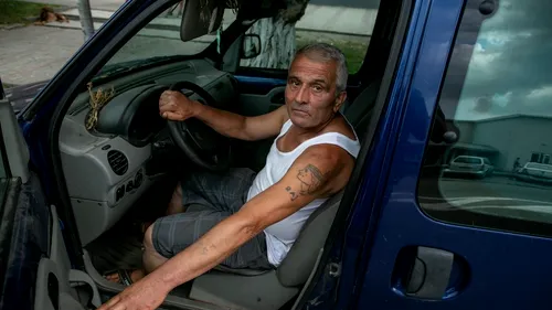 Proprietarul mașinii albastre cu care a mers Gheorghe Dincă, primele declarații: E un om cu care nu poți discuta