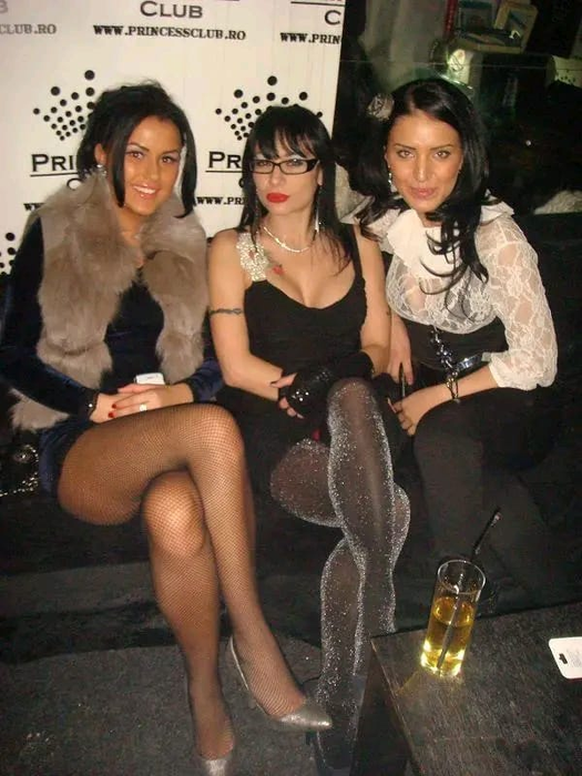 Ioana Popescu, alături de Daniela Crudu și Adelina