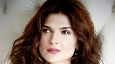 Ce zi de naştere perfectă! Vezi ce vrea să facă Monica Bârlădeanu în ziua în care va împlini 34 de ani