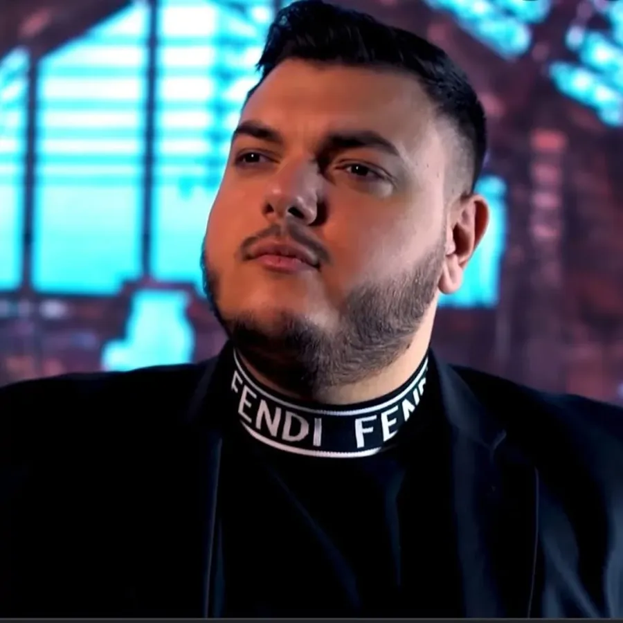 Leo de la Kuweit a lăsat-o pe Bursucita si s-a intors la Cristina