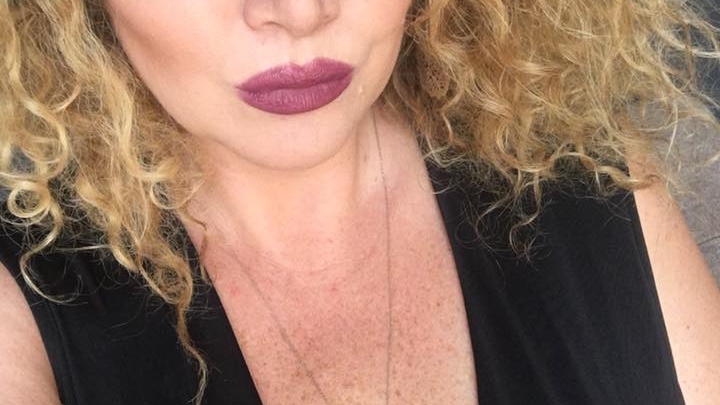 Oana Lis, luată la rost de internauți: „Este editată poza?”