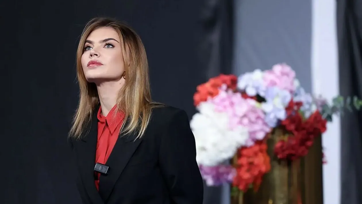 Alina Kabaeva, presupusa iubită secretă a lui Vladimir Putin, acuzată de nepotism de părinții copiilor pe care îi antrenează. „O urăsc”