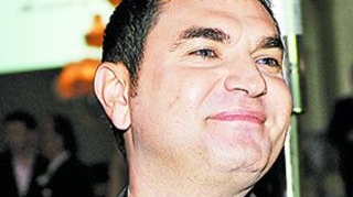 Borcea pregateste o petrecere de zile mari. Isi cinsteste "cainii" inainte de Antalya
