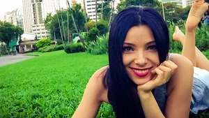 CORINA CARAGEA a renunţat la părul lung! Uite cum a apărut prezentatoarea în această dimineaţă:''Cum e?''