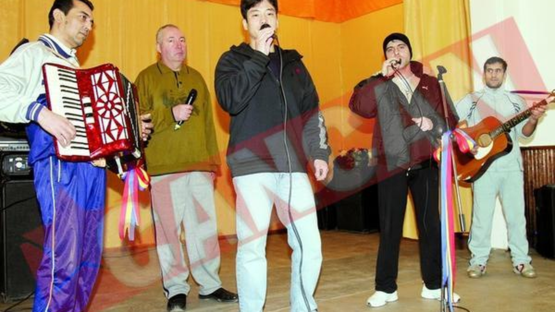 Detinutii si-au facut trupa Jilava Band