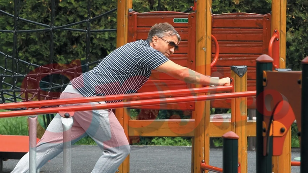 E clar! Dan Petrescu isi vrea fiica la o echipa de fotbal! Vezi ce-l da de gol!