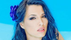 Cea mai nereusita fotografie a ei! Sorana ex-Asia a zambit larg, insa dantura nu a avantajat-o deloc! Sigur nu-ti va placea asa