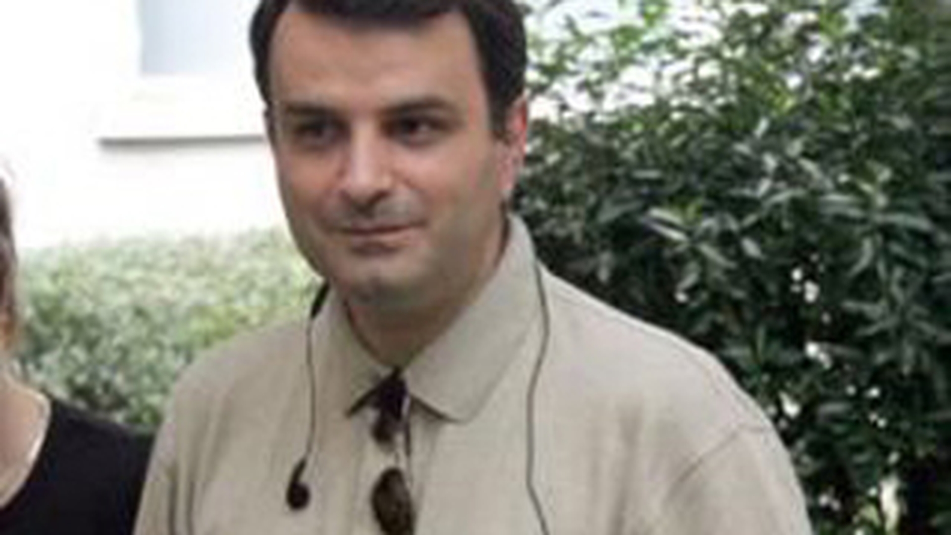 Lucian Mindruta, despre trezitul dimineata: "Ori suntem fraieri ca muncim de la 8, ori nu vrem sa-l uzam si doar mergem la munca!"