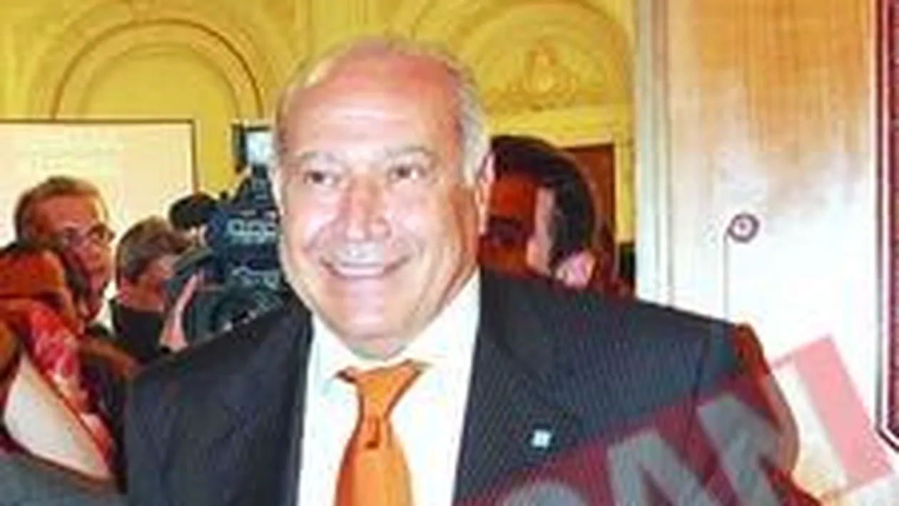 Voiculescu lanseaza patru noi televiziuni