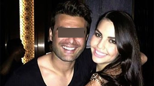 Ce a făcut ADRIAN MUTU după ce au apărut zvonurile că s-a despărţit de SANDRA? S-a intors la... CONSUELO!