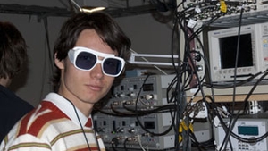 E geniu in astronomie! La 18 ani a creat si lansat o racheta