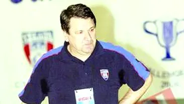 Ce a facut selectionerul nationalei feminine de handbal cand a fost votat