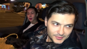 Scandal monstru chiar inainte de Craciun! Liviu Varciu s-a certat cu iubita in mijlocul mall-ului