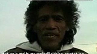 VIDEO Un cersetor dependent de droguri si alcool este dorit de mai multe posturi de radio!