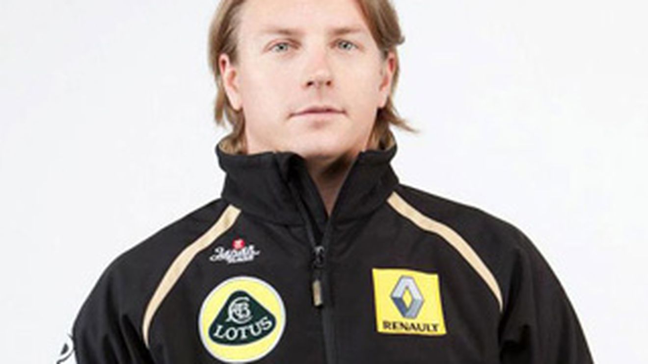 Kimi Raikkonen revine in Formula 1! A semnat cu cei de la Lotus si a condus iar un monopost de F1!
