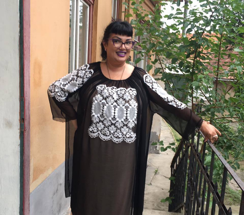 Ozana Barabancea a slăbit 18 kg în două luni! Cum arată artista după operaţia de micşorare a stomacului