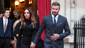 Ritualul Victoriei Beckham pentru un ten luminos. A cheltuit o mică avere pentro o cremă de față