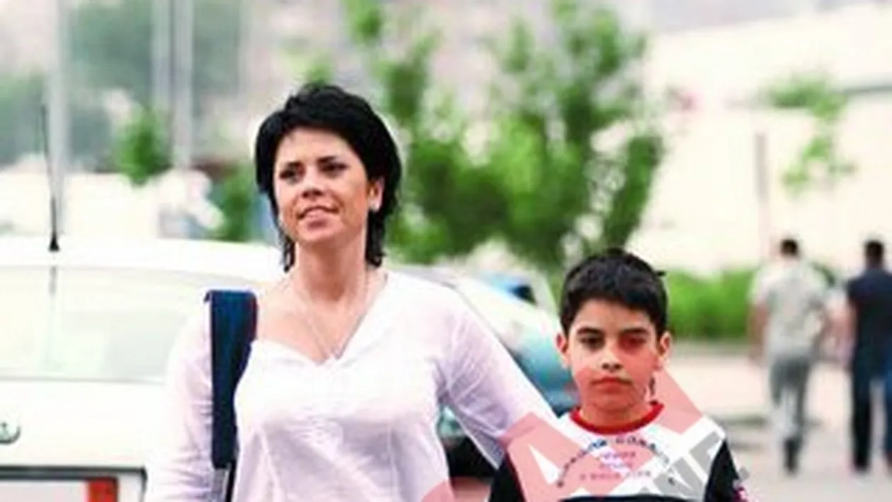 Si-a ras mustata la 13 ani