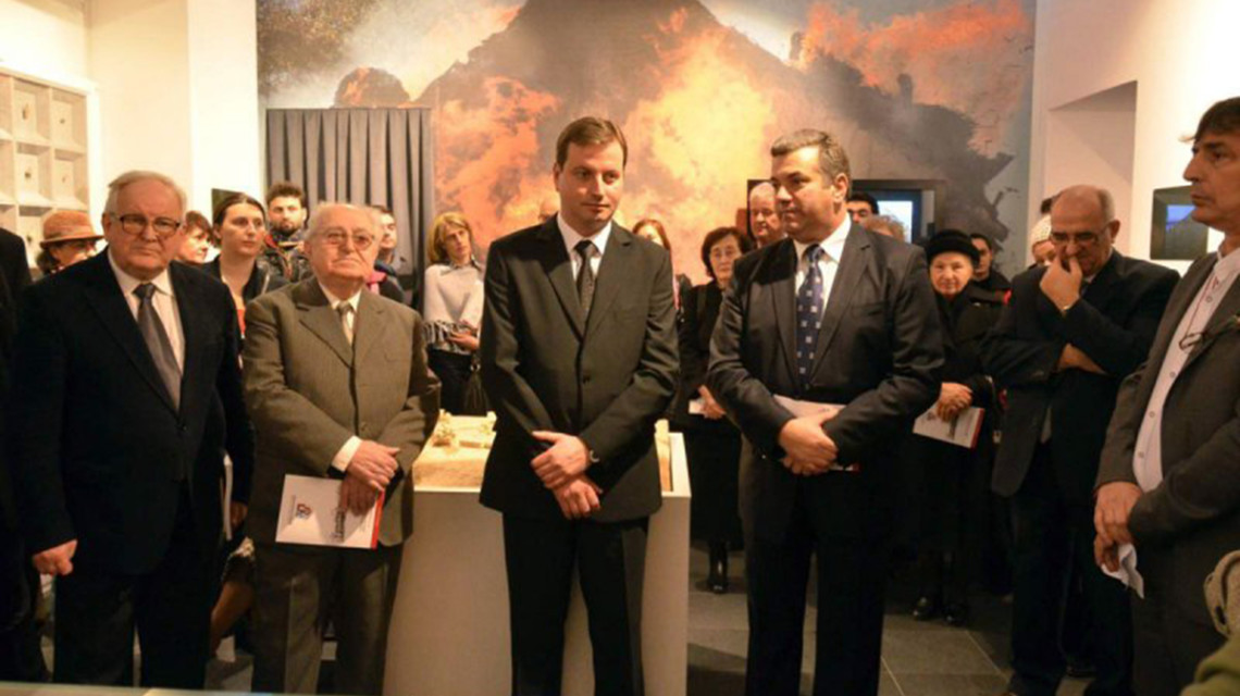 Adevărul despre averea familiei Maleon care s-a sinucis în ziua de Crăciun. În documente s-au găsit informaţii-bombă