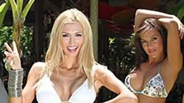 Andreea Balan si dansatoarele ei si-au etalat formele senzuale la soare! Care ti se pare cea mai sexy?