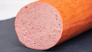 Parizerul pe care ar trebui să îl eviți. Îl găsești în toate supermarketurile