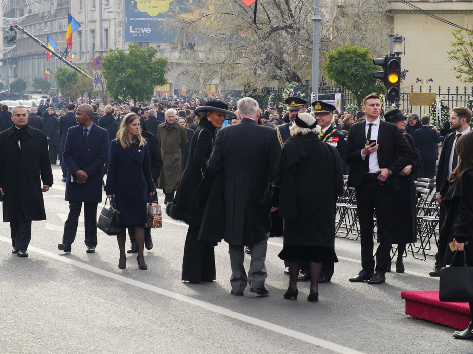 Adio, Maiestate! România şi-a condus Suveranul pe ultimul drum! CANCAN.ro a transmis live funeraliile Regelui Mihai I