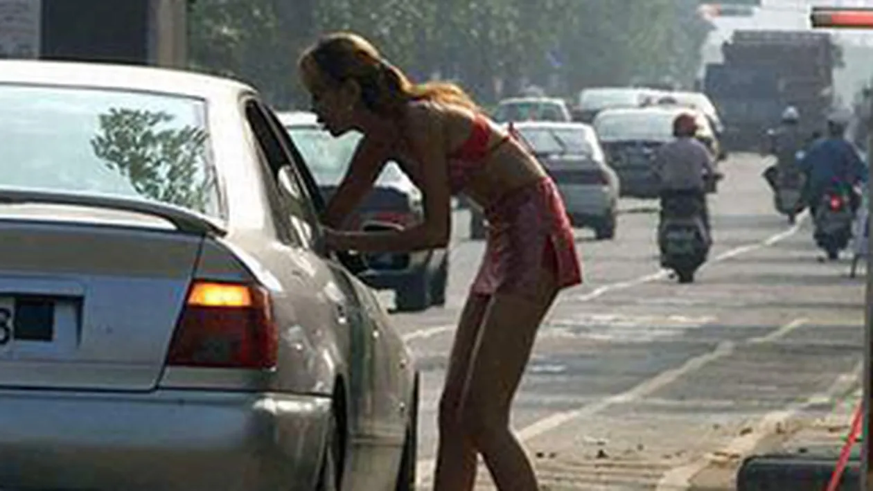 Nu se plang de bani! Prostituatele din Canada castiga 15.000 de dolari pe saptamana!