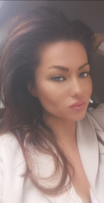 Simona Suhoi (Sensual) a devenit femeie de afaceri: “Fiecare trebuie să mănânce, să gătească”. E de aplaudat ce face cu o parte din profitul obținut la firma sa de catering | FOTO