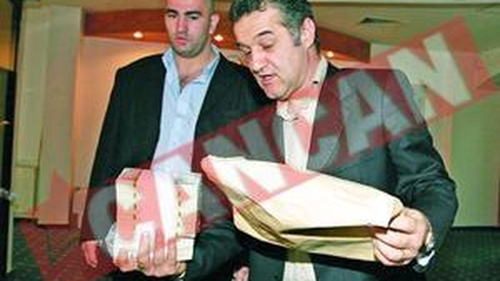 Gigi Becali a pus 100.000 euro pe capul celui care i-a batut nepotul