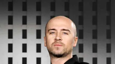 Nimic nu se pierde, totul se...liciteaza. Vezi aici ce persoana publica si-a scos schiurile vechi la vanzare pe internet!