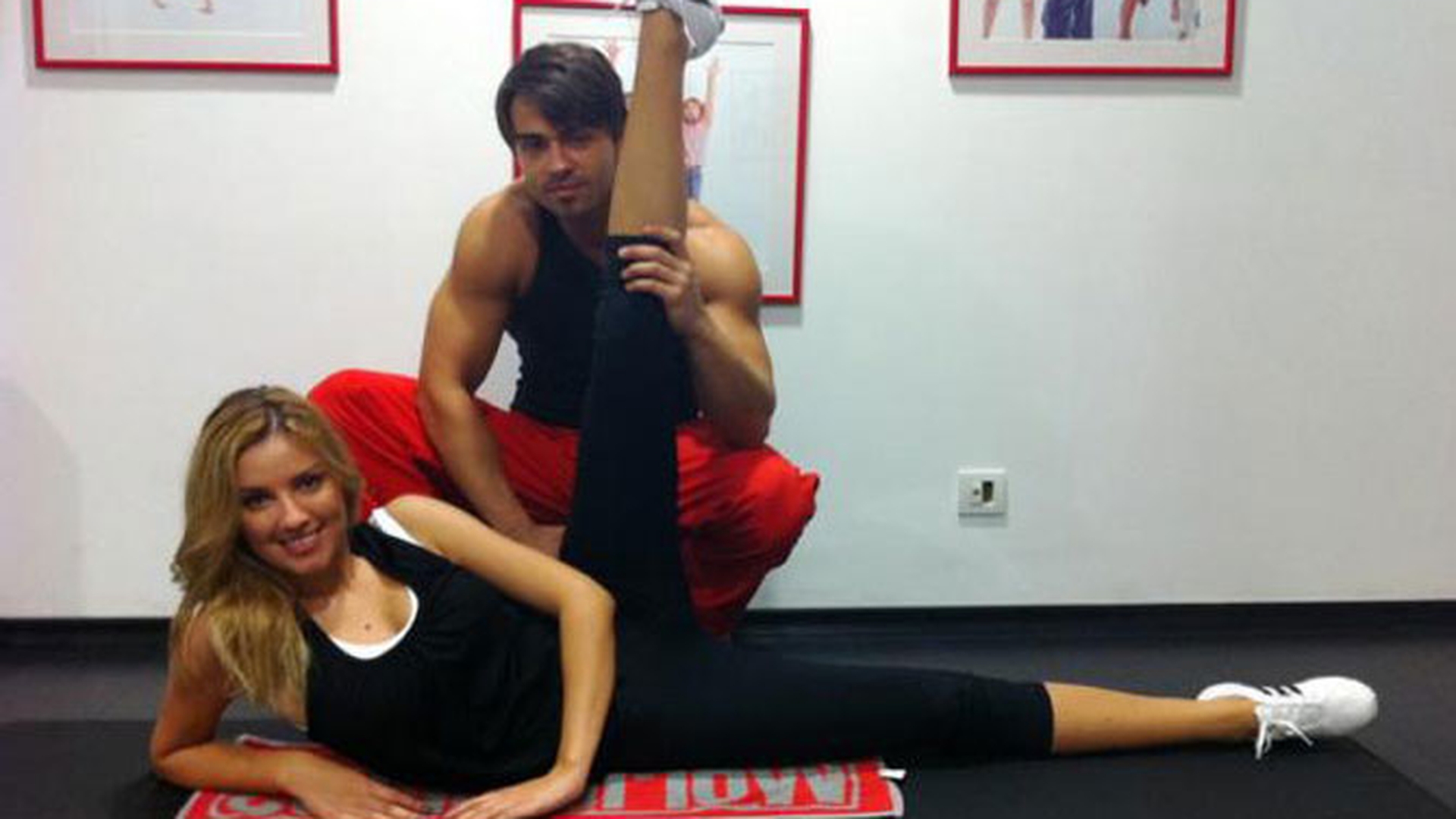 Daiana Anghel are antrenor personal de fitness: "In momentul de fata ne axam pe picioare, abdomen si fesieri"