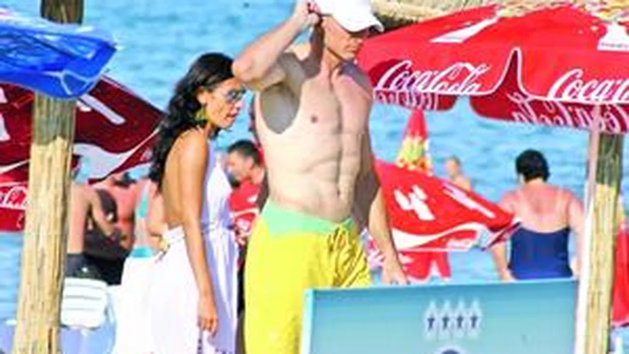 Stelea s-a premiat cu un weekend la mare cu iubita