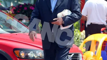 L-a lasat cu ochii in soare! Vezi ce rusine a patit un milionar in mijlocul lacului Snagov