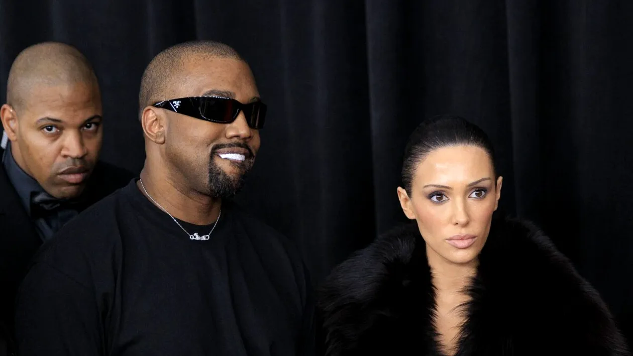 Bianca Censori, manipulată de Kanye West?! Artistul, acuzat că-și obligă soția să poarte ținute provocatoare