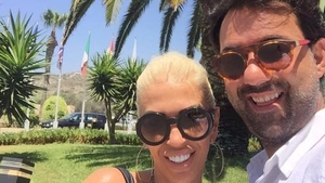 RALUCA BĂDULESCU, la plajă! Vedeta este mai slabă ca niciodată, după ce a dat jos 70 de kilograme
