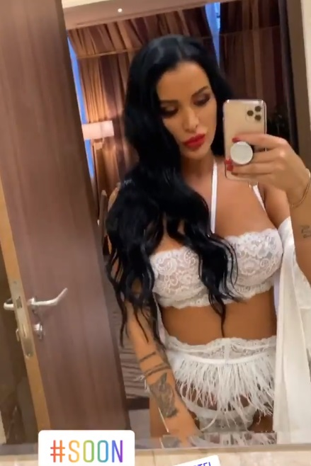 Daniela Crudu, filmată în ipostaze intime alături de unul dintre musculoșii de la Insula Iubirii! Bruneta a spus adevărul despre imaginile HOT
