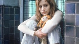 Brittany Murphy lua 200 de pastile anti-depresive pe luna!