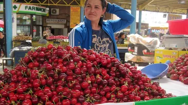 Nu este banc! Au apărut cireșele în România. Cu câți lei se vinde o singură cireașă