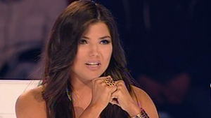 VIDEO Paula Seling l-a dezbracat pe Adi Sina in direct la "X Factor"!
