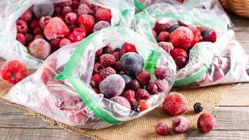 Fructele congelate sunt la fel de sănătoase ca cele proaspete? Ce se întâmplă cu vitaminele