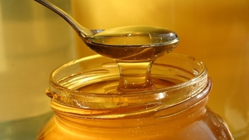 Dieta cu miere şi oţet de mere. Cum să arzi repede kilogramele în plus