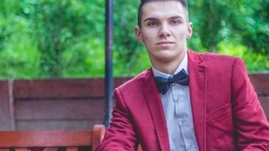 Cosmin, un tânăr de 21 de ani, a murit după ce a plonjat cu mașina în Mureș