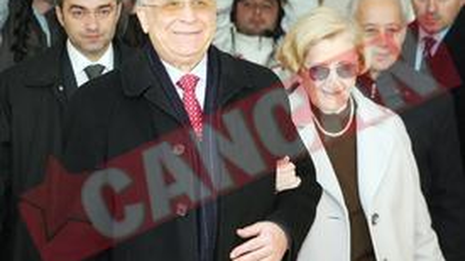 Nina Iliescu se bate in bloguri cu sotul sau