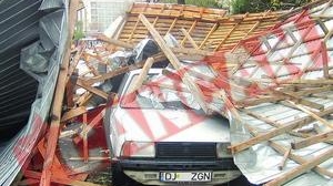 Rafalele de vant au facut ravagii in sudul tarii