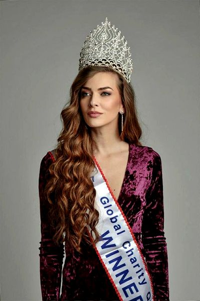 Reacția nevestei lui Aurel Tămaș, după ce cântărețul s-a mutat cu amanta: ”Domnișoara cu care e soțul meu…”