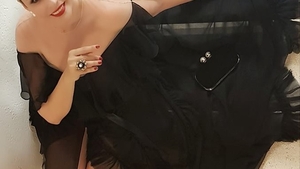 Andreea Marin o ajută pe Magda Coman, celebrul model imobilizat într-un scaun cu rotile, să nască! Poza emoționantă pe care a făcut-o înainte să cunoască bebelușul