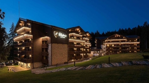Nu este o eroare! Câți lei te costă să petreci Revelionul 2024 în hotelurile din Poiana Brașov