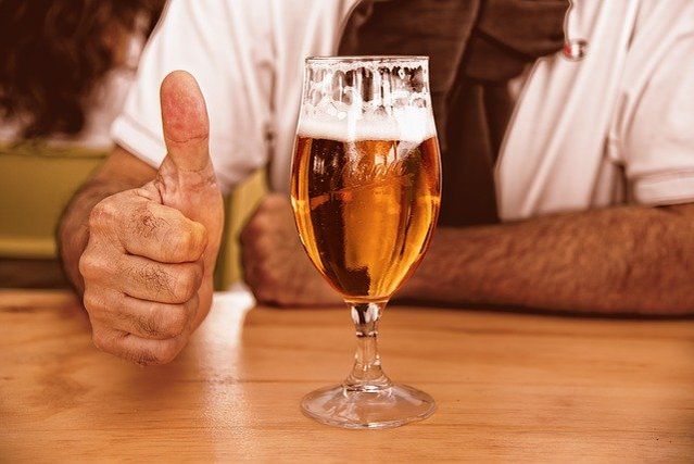 Nu e banc! Cât costă o porție de hamsii și o bere în Mamaia
