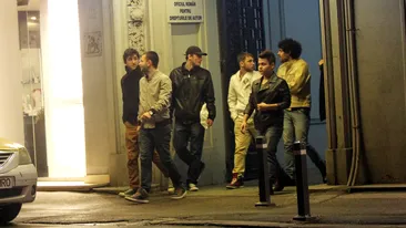 Asta este momentul in care Scarlatescu, Bontea si Dumitrescu i-ar arunca farfuria in fata! Petru Buiuca, prins cu shaorma in gura!